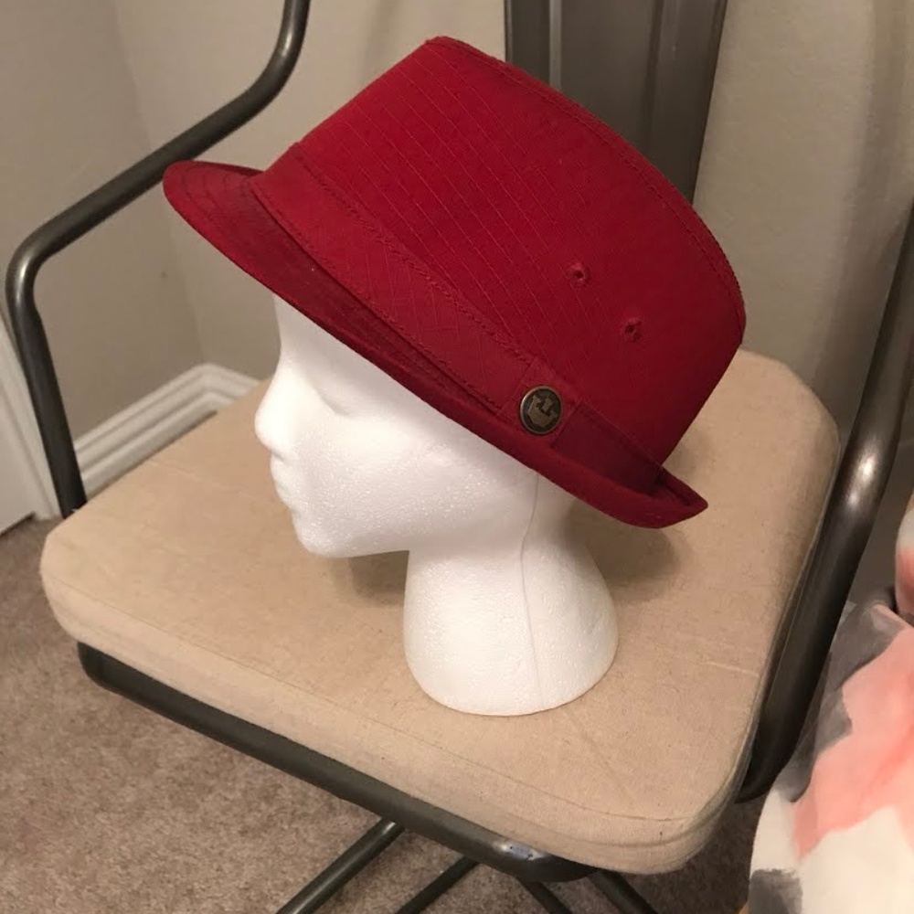 GOORIN EVERYDAY LADY IN RED Stroller Fedora